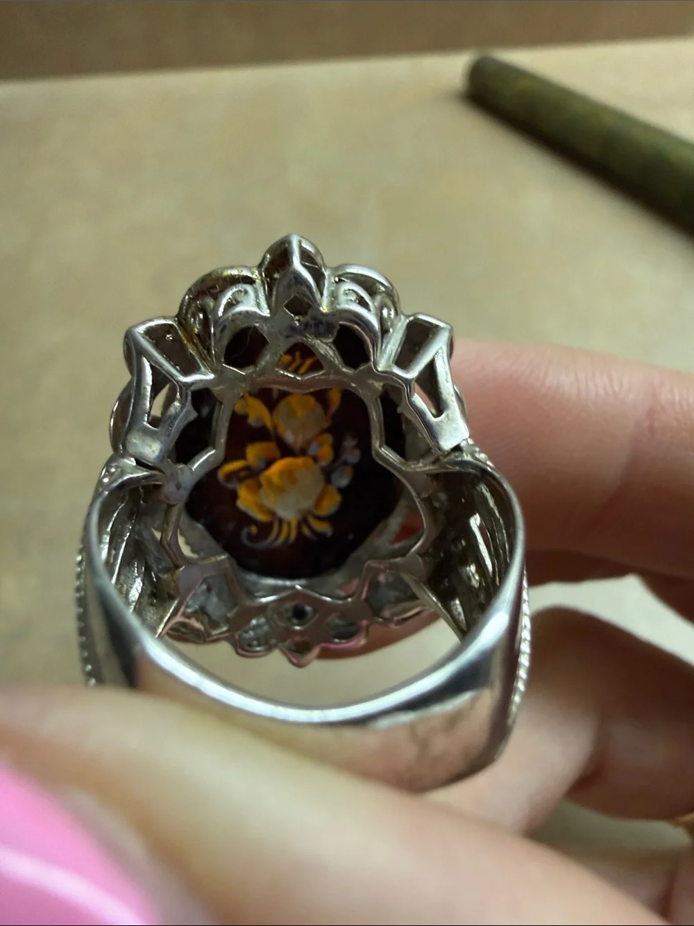 Vintage Reverse Carved Baltic Amber Floral Stone Sterling Silver Ring